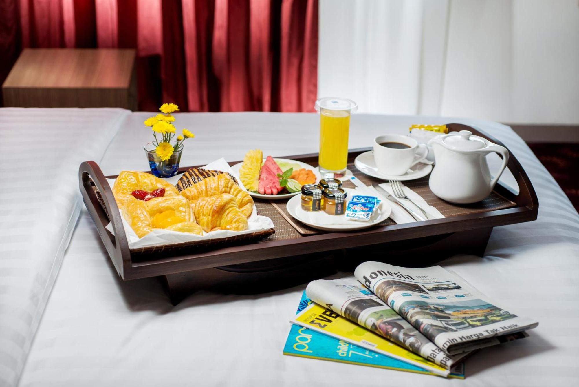 Blue Sky Hotel Petamburan Jakarta Kültér fotó