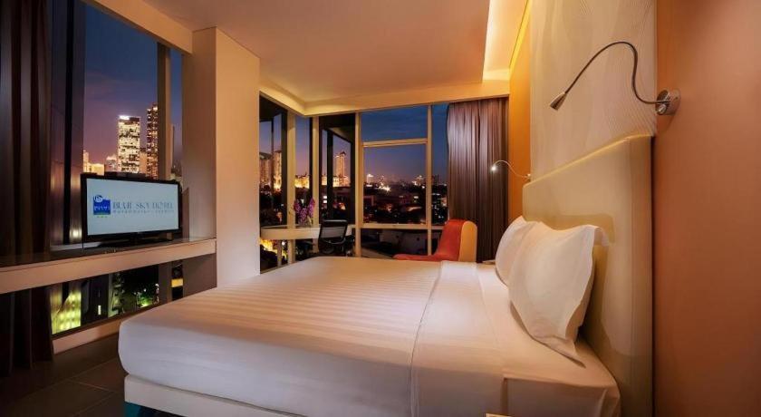 Blue Sky Hotel Petamburan Jakarta Kültér fotó